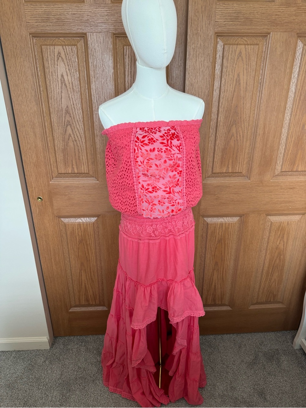 Boston Proper Coral Strapless Maxi Dress with Lace Trim